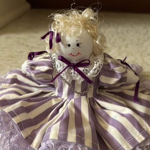 Two Simple Country Pleasures Dolls - Picture 6 of 10